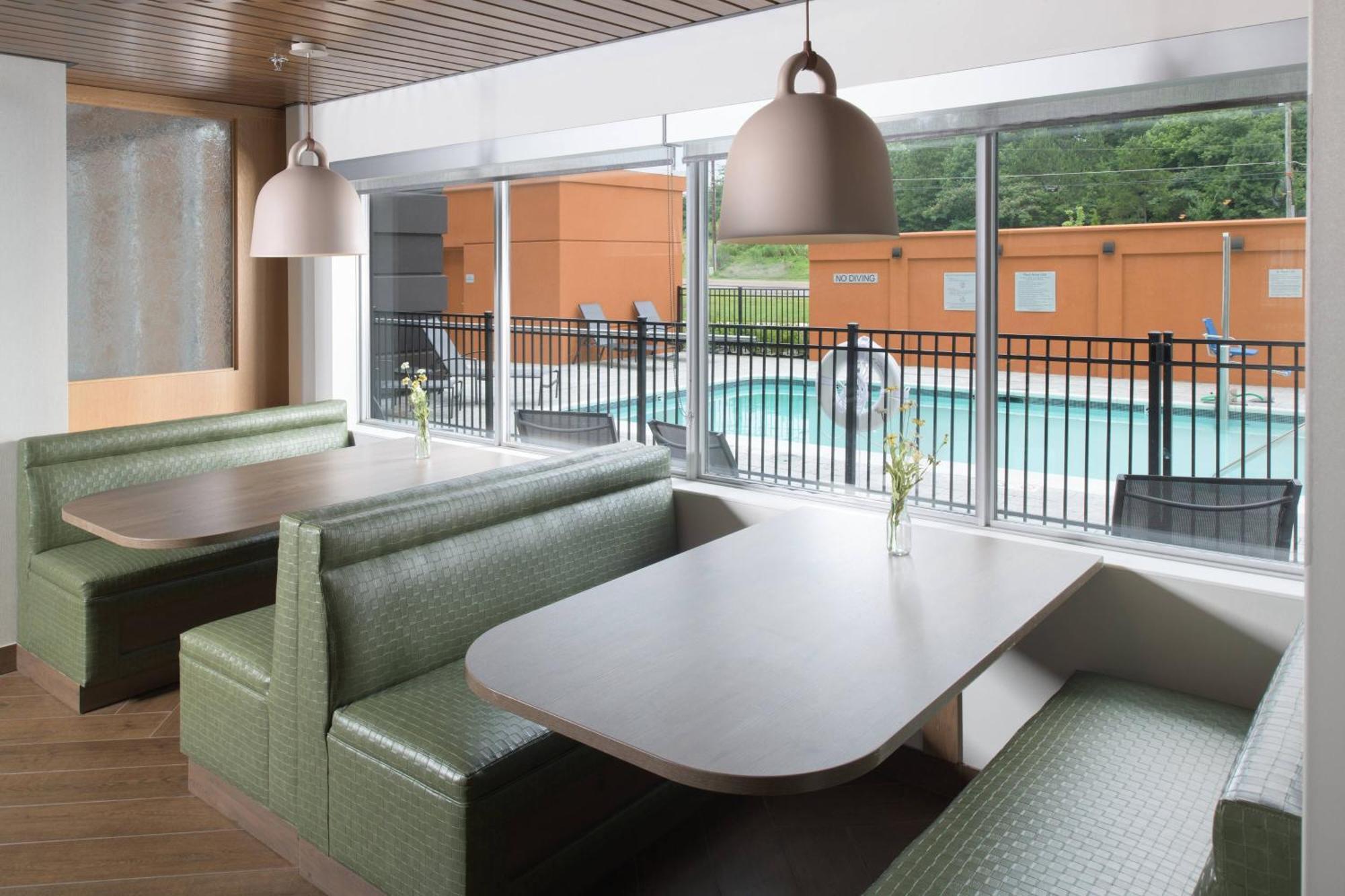 Fairfield Inn & Suites By Marriott Athens Bagian luar foto
