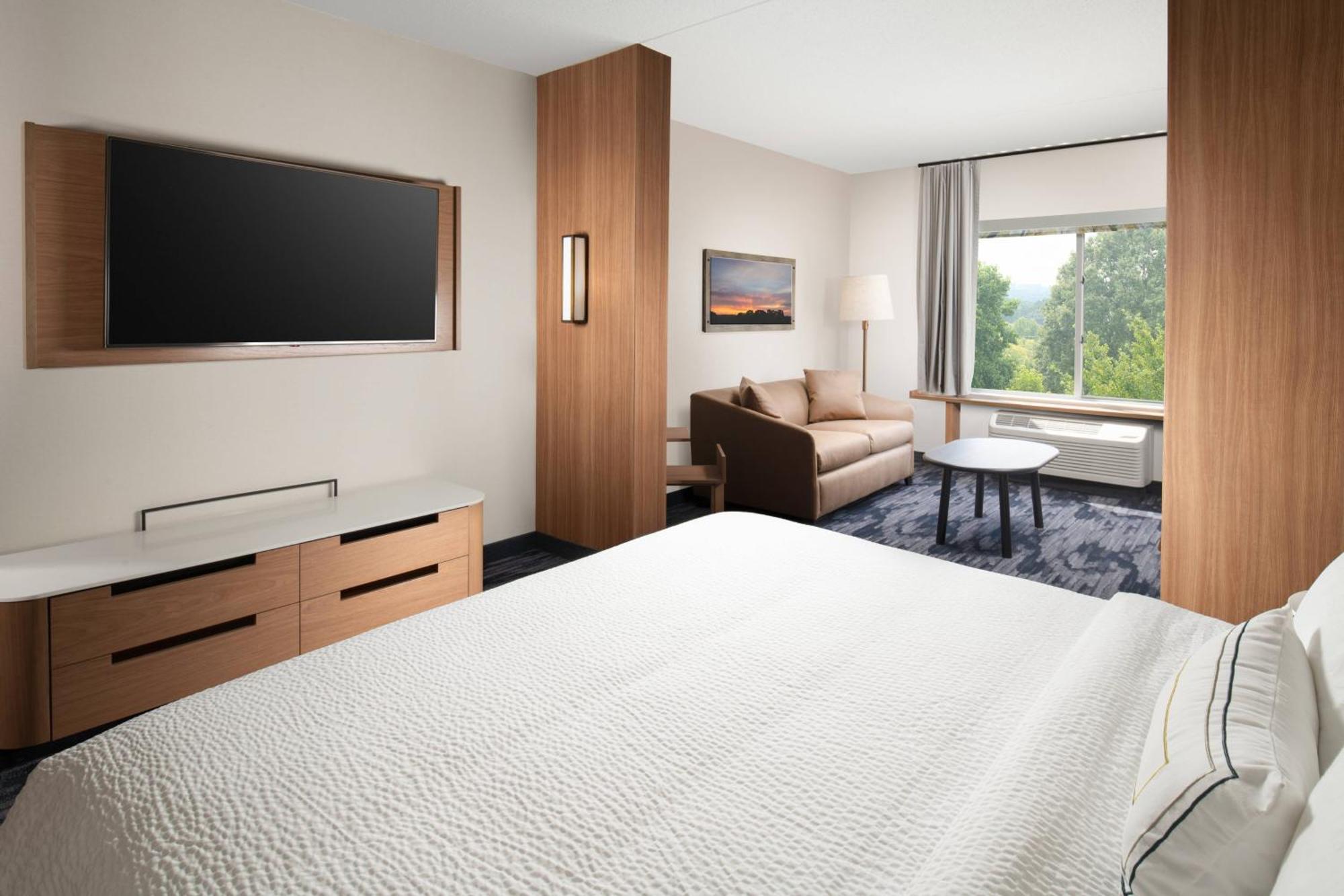 Fairfield Inn & Suites By Marriott Athens Bagian luar foto