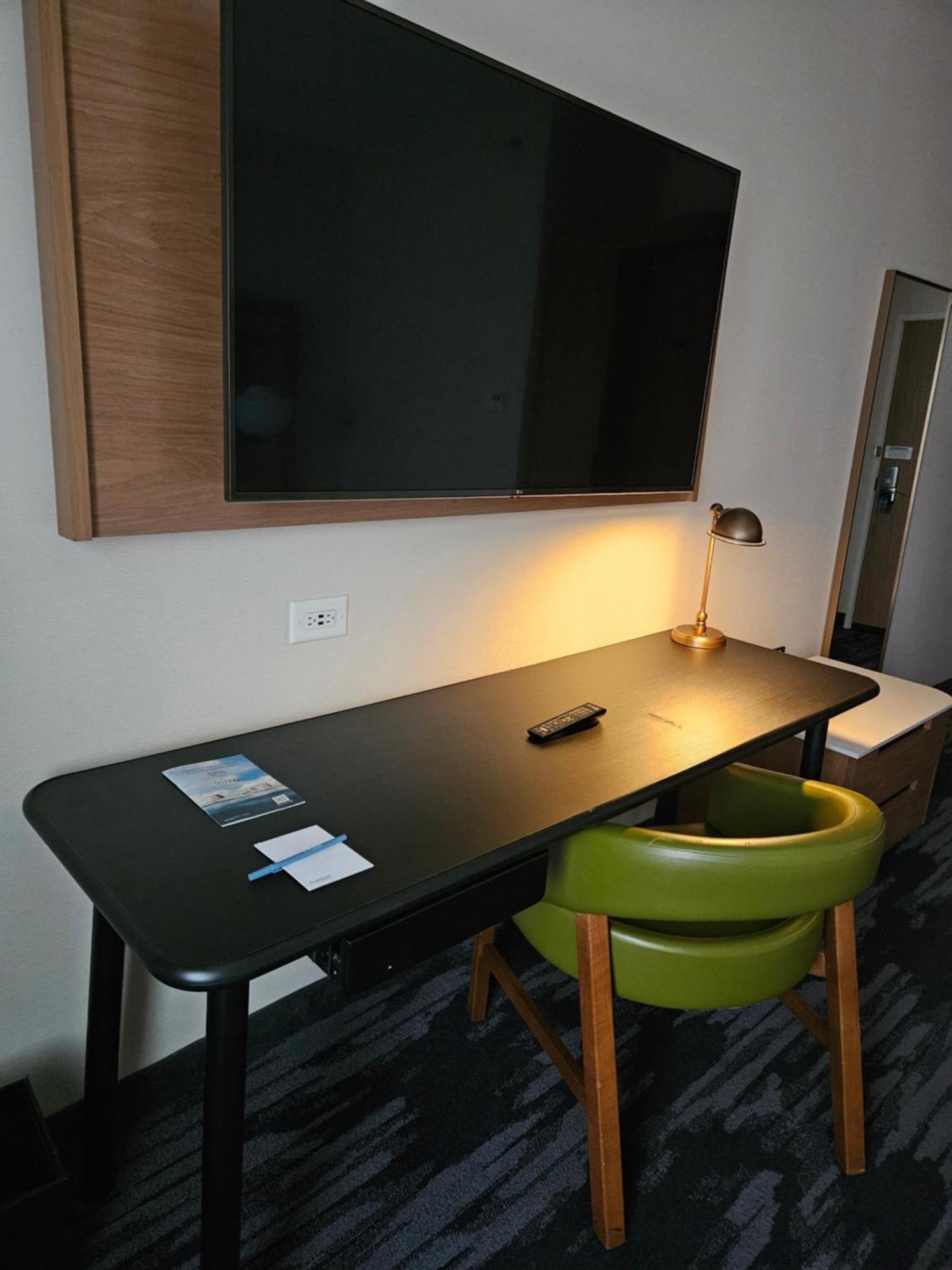 Fairfield Inn & Suites By Marriott Athens Bagian luar foto